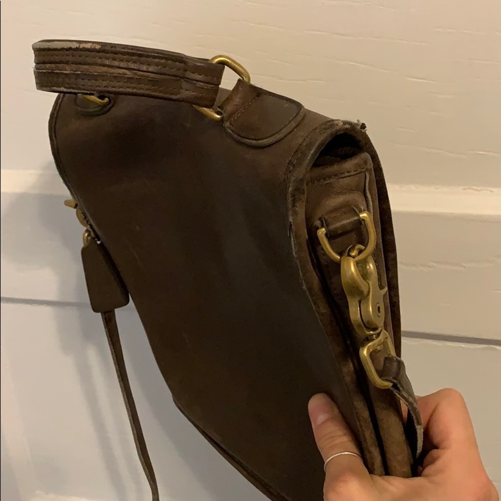 Vintage Coach Crossbody - Picture 5 of 6